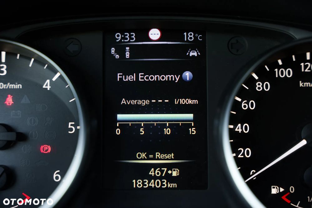 Nissan Qashqai 1.6 DCi Tekna+ - 25