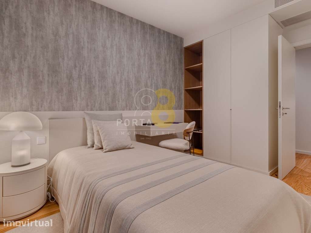 Apartamento T3, 2 varandas, 2 lugares de estacionamento - Grande imagem: 5/40