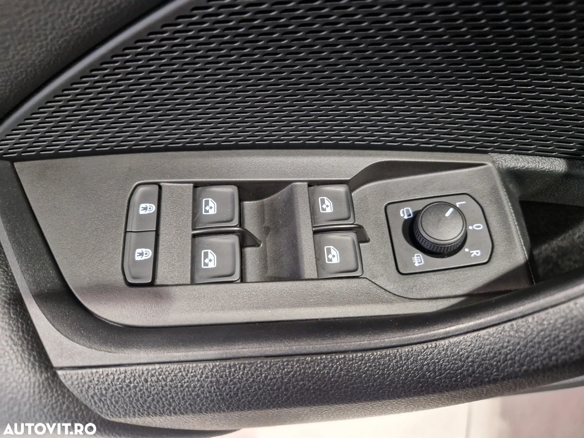 Skoda Octavia Combi 2.0 TDI DSG Premium Edition - 15