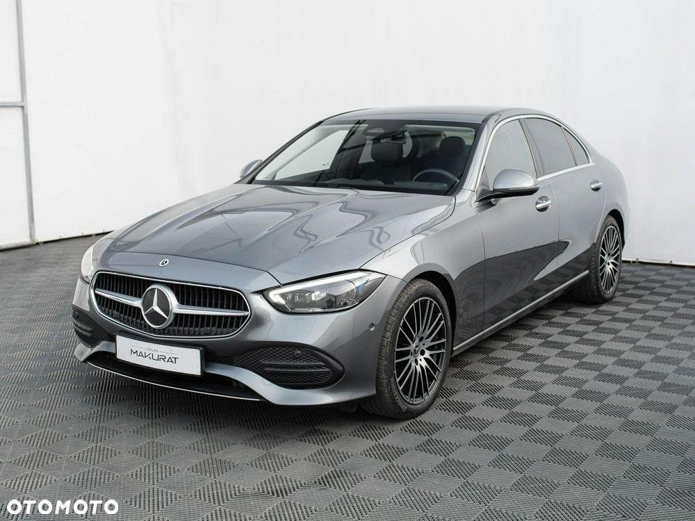 Mercedes-Benz C-Class 2024 photo 2