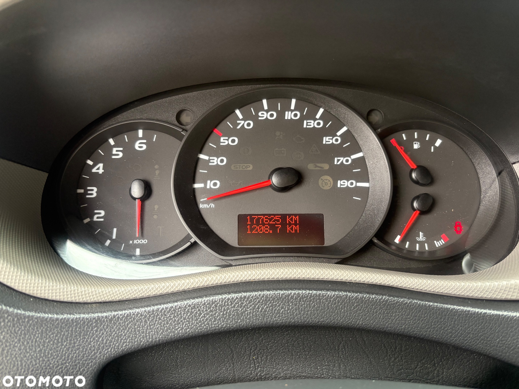 Renault Master - 18