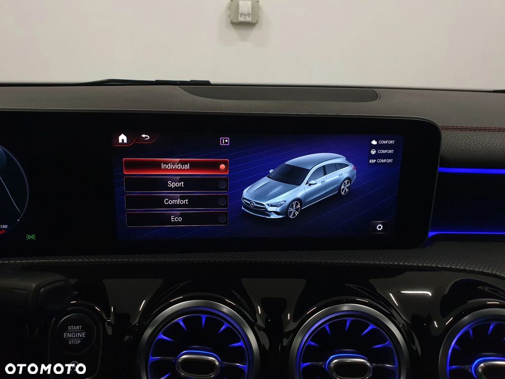 Mercedes-Benz CLA 250 7G-DCT - 21