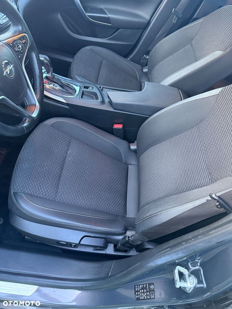 Opel Insignia 2.0 CDTI Edition - 9