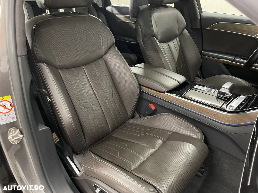Audi A8 - 11