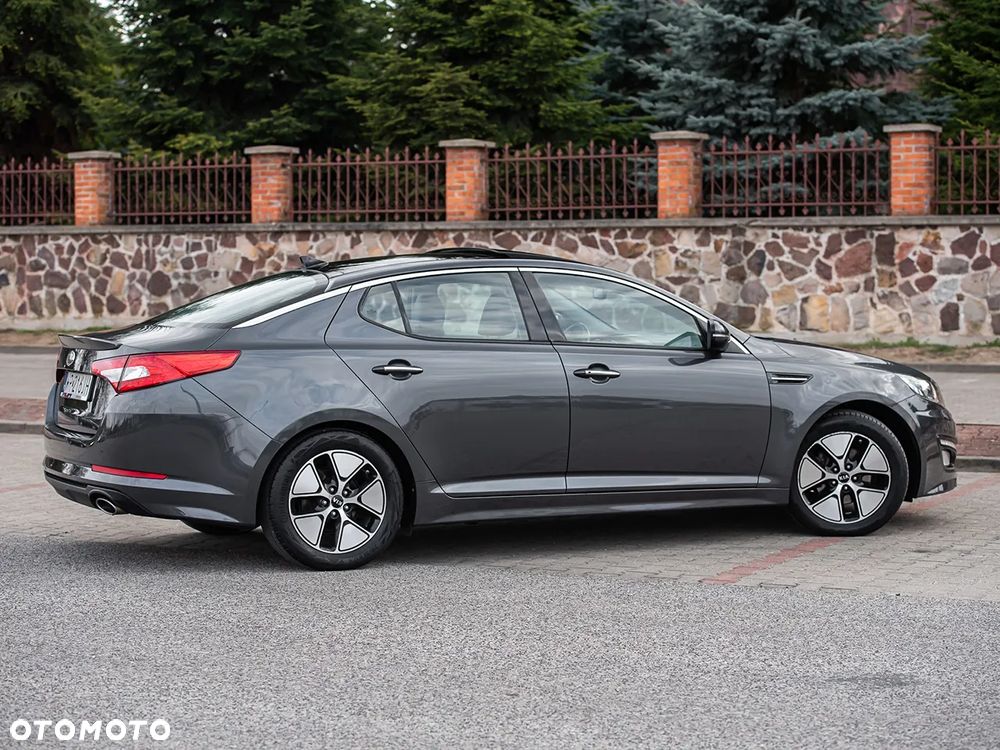 Kia Optima - 14