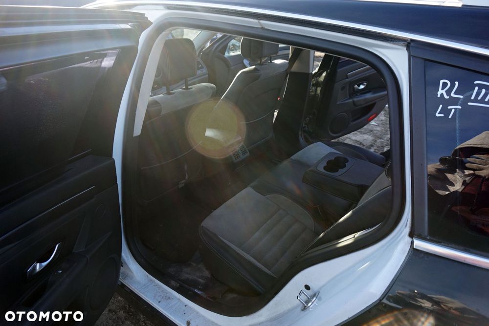 RENAULT LAGUNA III PH1 KOMBI 2010 MV676 2.0 DCI M9R802 150KM AJ0101 CZARNY na części - 12