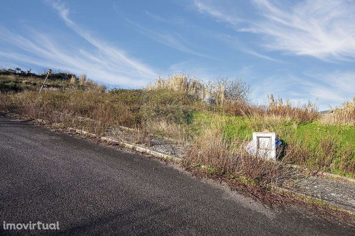 Terreno  para venda - Grande imagem: 2/3