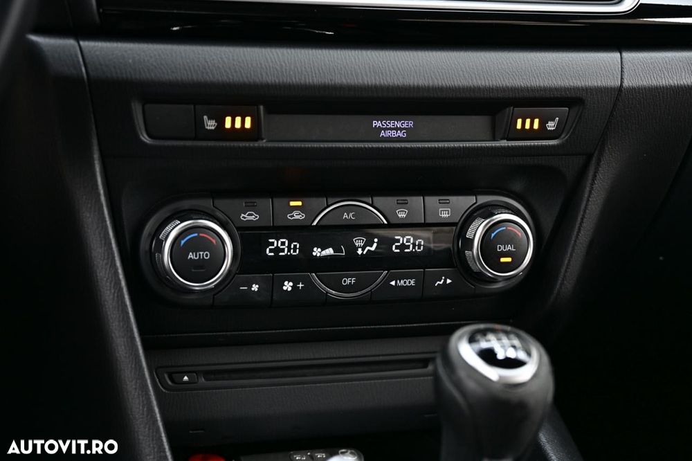 Mazda 3 SKYACTIV-D 105 Exclusive-Line - 23