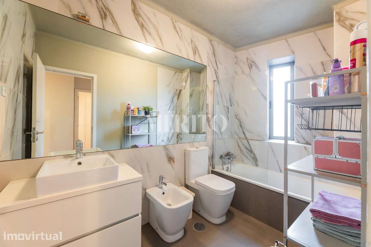 Apartamento T3 na Freguesia da Costa – Espaço, Conforto e Excelente Lo - Grande imagem: 5/39