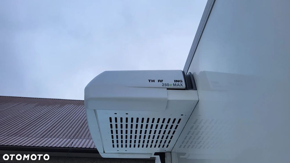 Renault Master/mroźnia / kontener / chłodnia / - 35