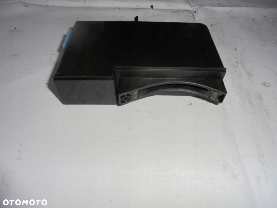 CZYTNIK KART LAGUNA II ESPACE IV 8200224594 - 1