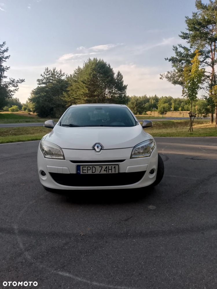 Renault Megane ENERGY dCi 110 Start & Stop Dynamique - 2