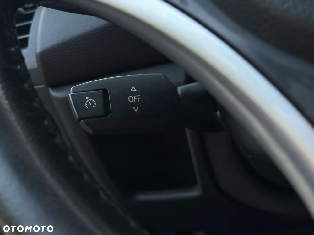 BMW Seria 1 118d - 7