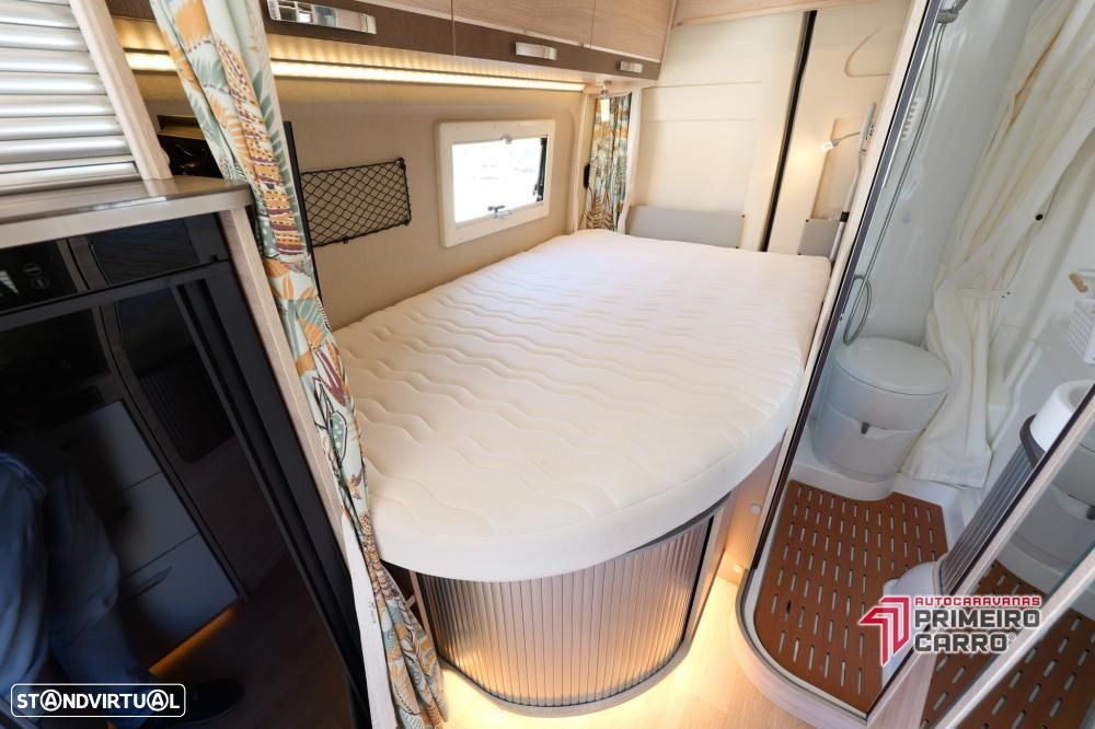 Rapido Van V62 cama francesa - 8