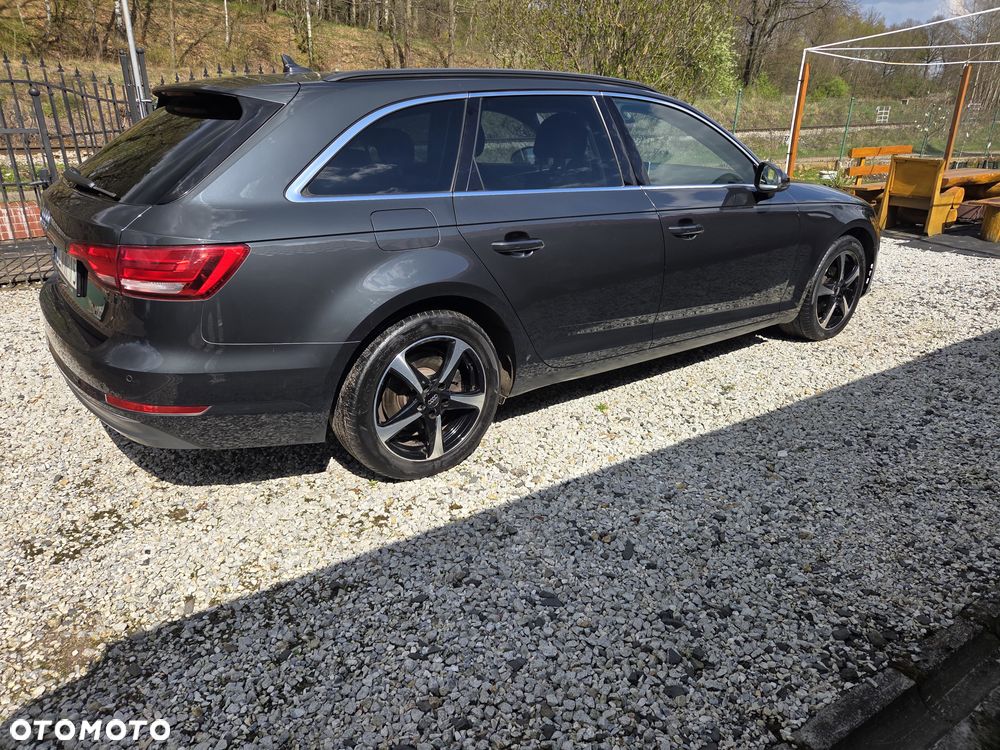 Audi A4 Avant 2.0 TDI DPF clean diesel Attraction - 14
