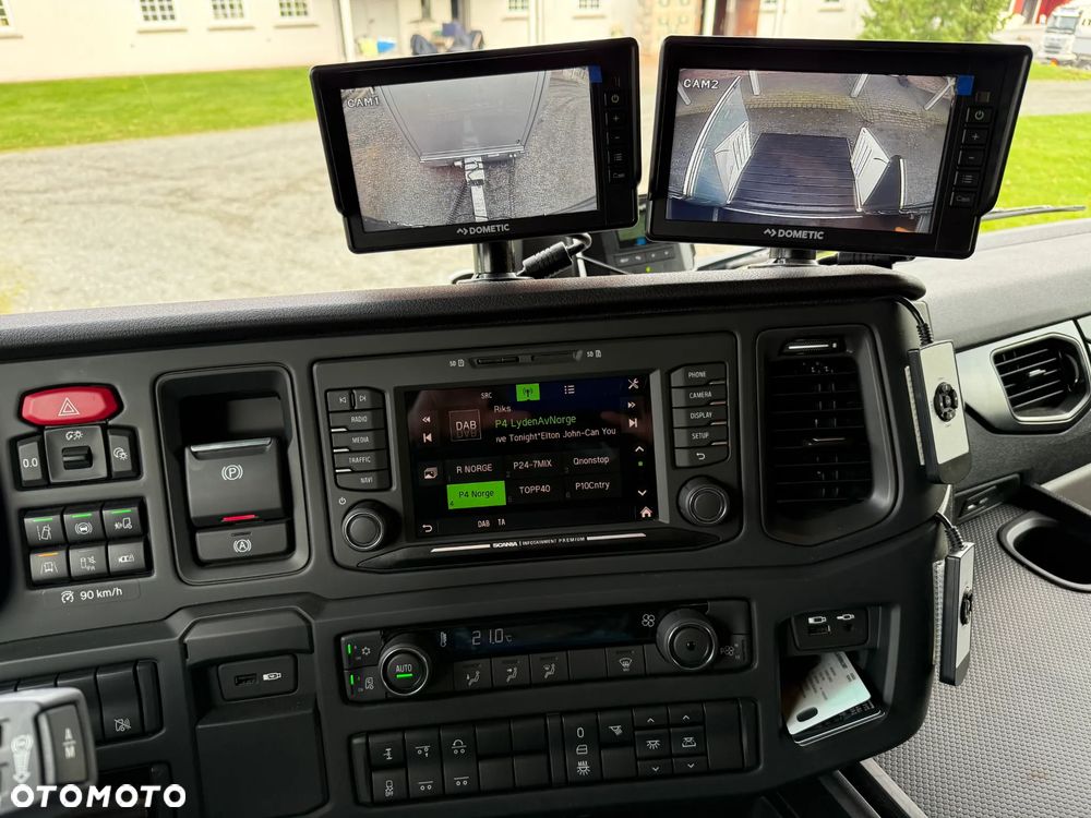 Scania Koniowóz STX S770 5-koni + Duża przyczepa, 4-konie - 12