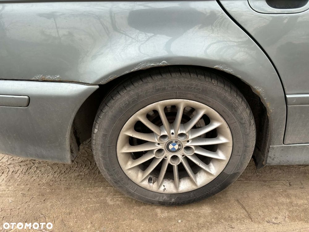 BMW Seria 5 525i - 8