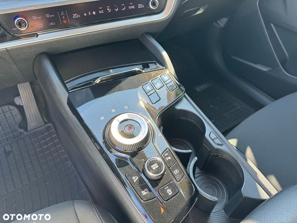 Kia Sportage 1.6 T-GDI L 2WD DCT - 13