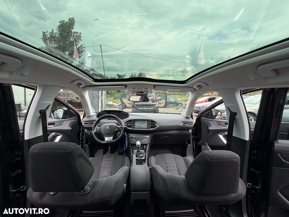 Peugeot 308 1.6HDi Premium - 5