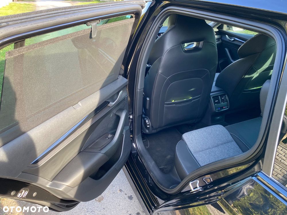 Skoda Octavia 1.5 TSI mHEV DSG Sportline - 24