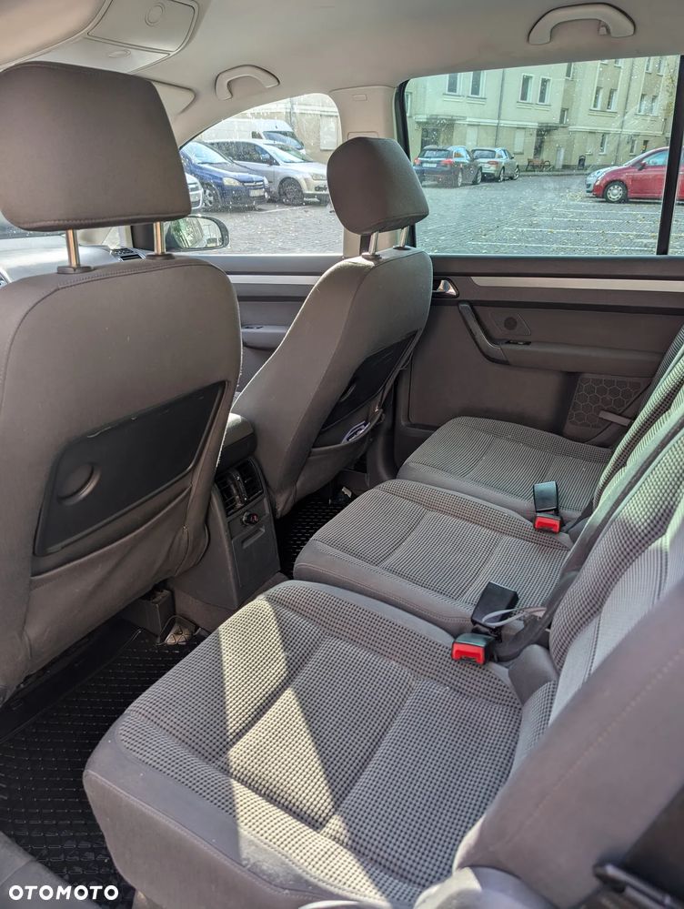 Volkswagen Touran 1.9 TDI Trendline - 8
