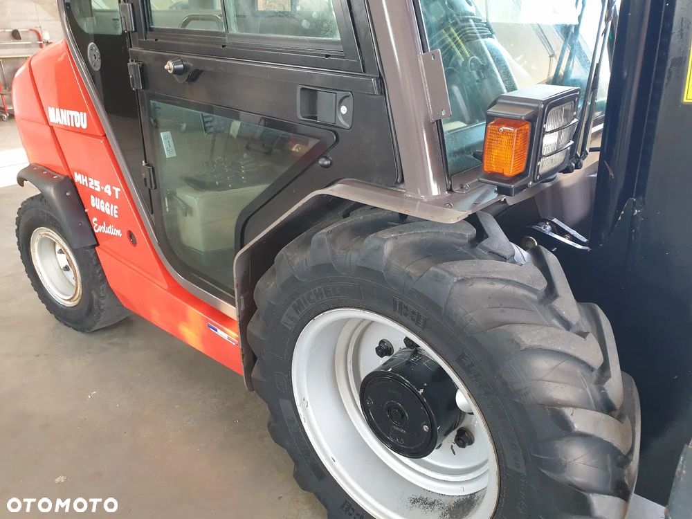 Manitou MH25-4T TYLKO 4700MTG SPROWADZONY PIĘKNY STAN - 8