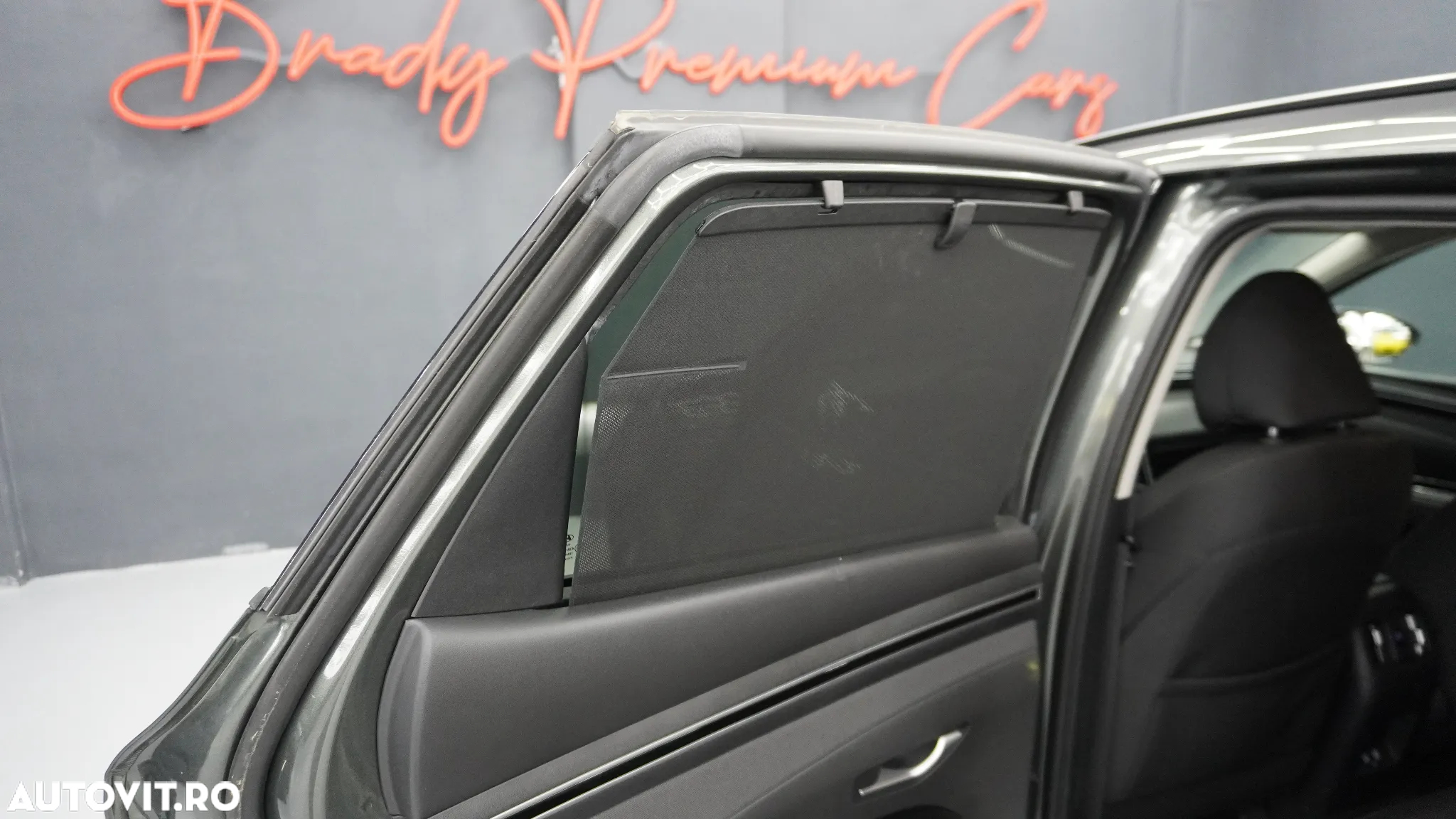 Hyundai Tucson 1.6 T-GDi HEV 2WD Select - 27
