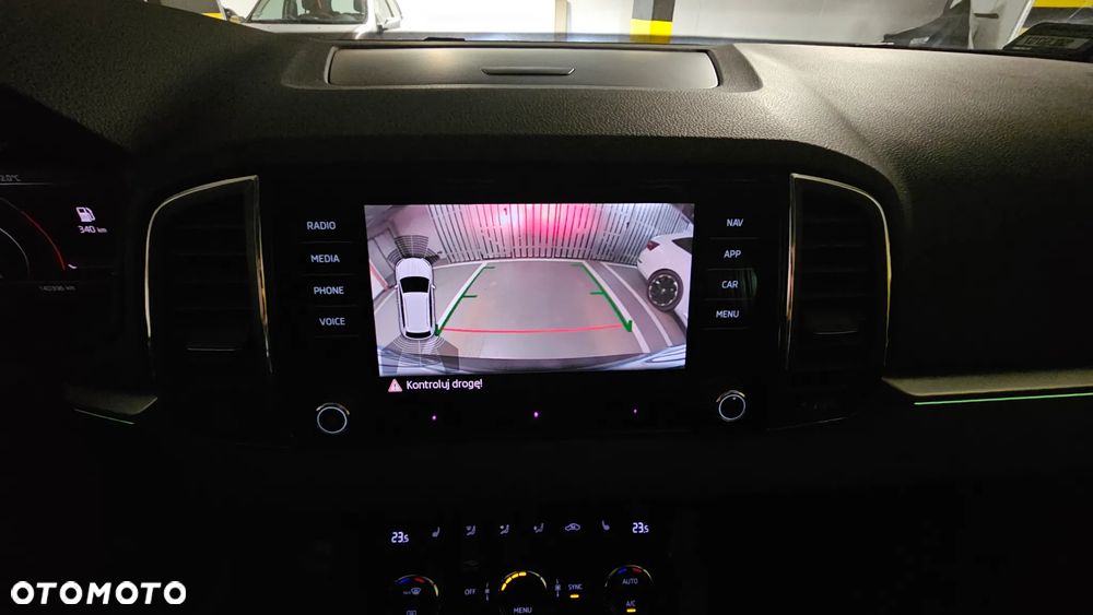 Skoda Karoq 2.0 TDI SCR 4x4 DSG Soleil - 11