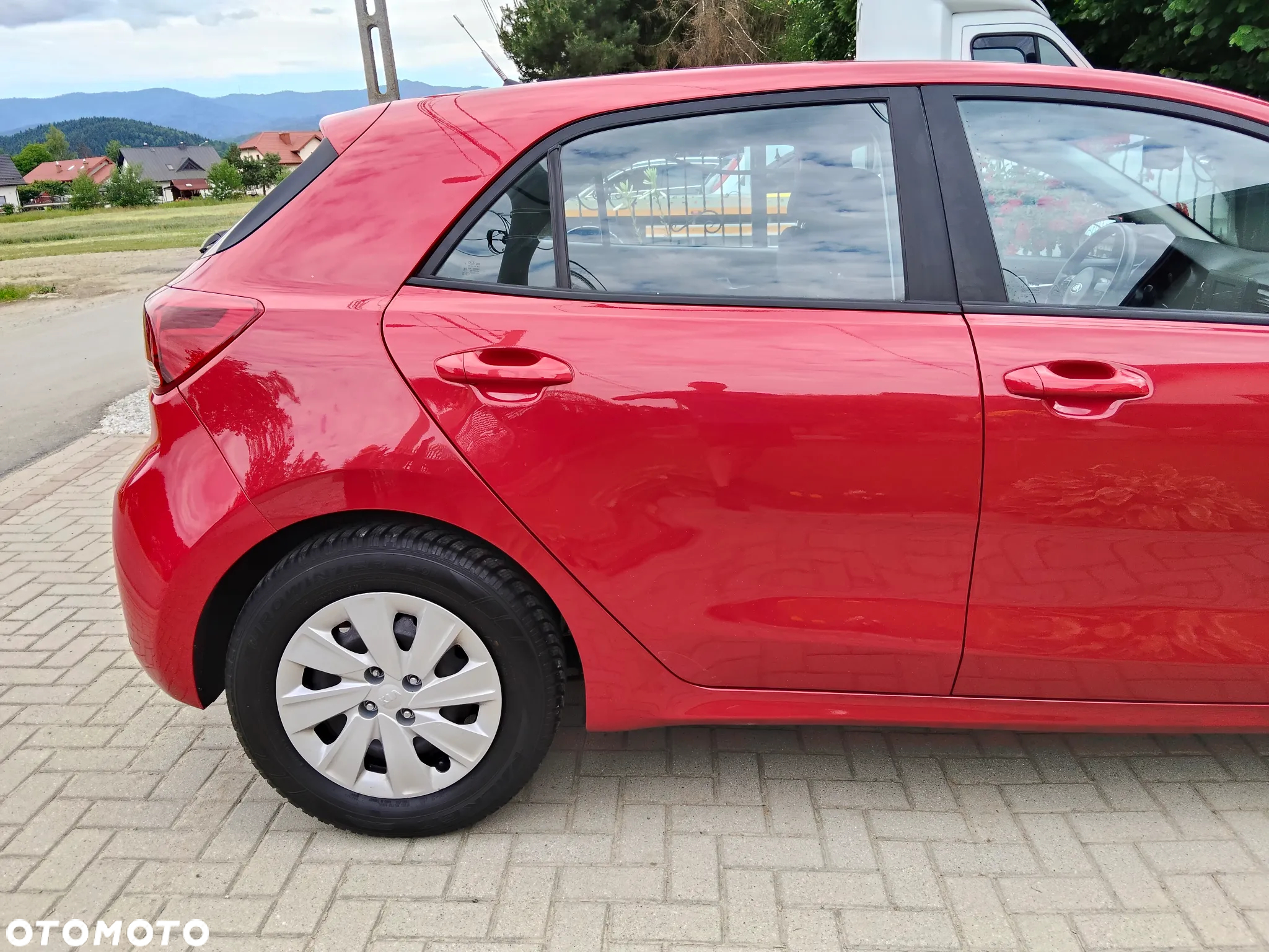 Kia Rio 1.2 Attract - 18