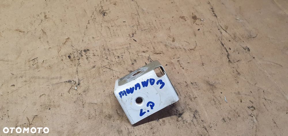 Mocowanie błotnika uchwyt lewy przód Opel Movano III 625250003R - 3
