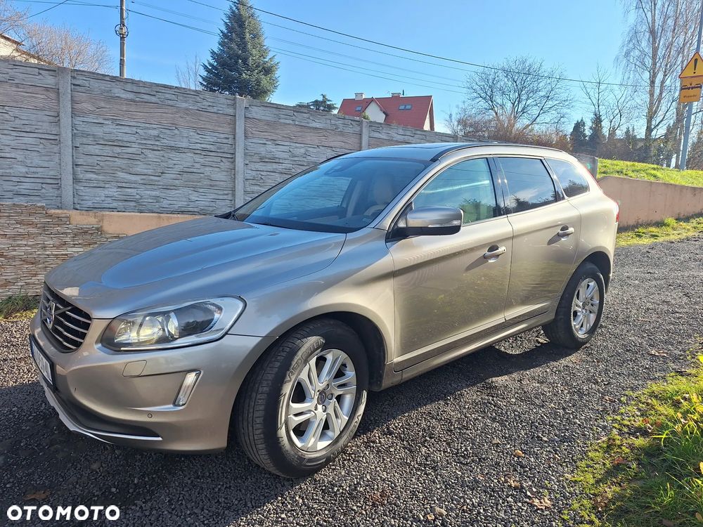 Volvo XC 60 - 25
