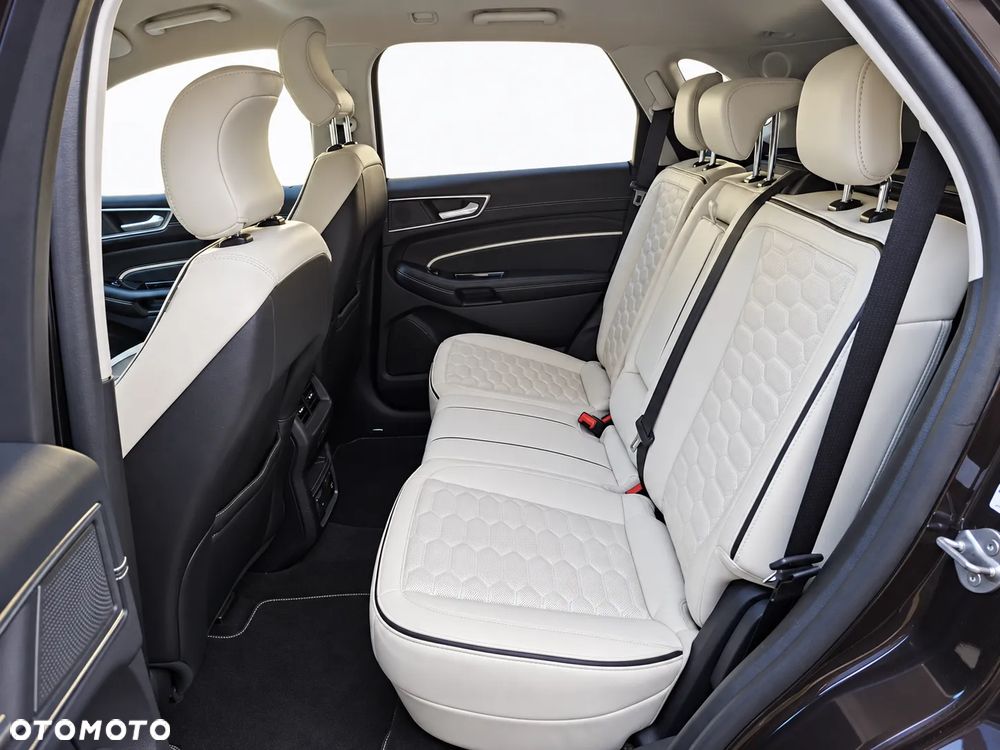 Ford Edge 2.0 EcoBlue Twin-Turbo 4WD Vignale - 29