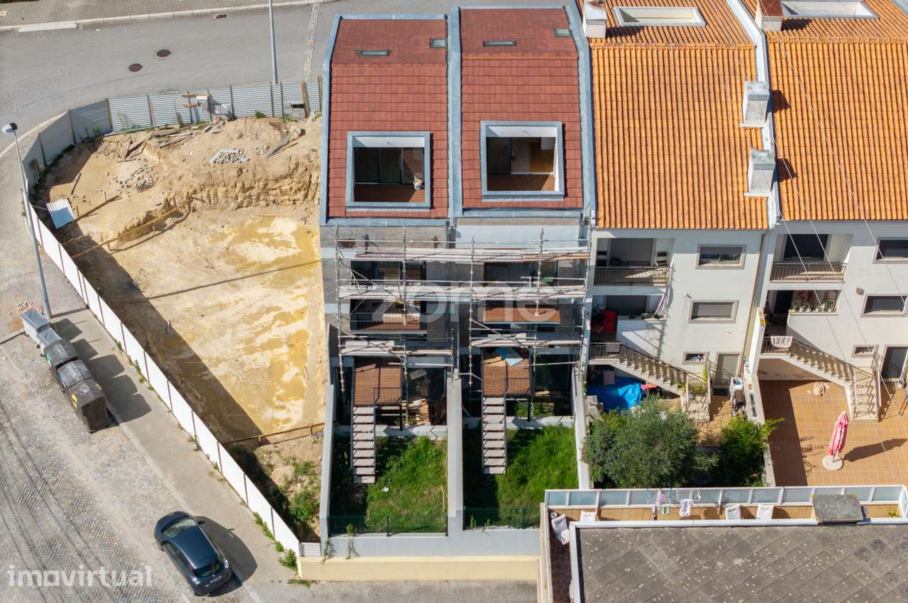 Moradia T3 de luxo, de construção nova, em Custió, Leça do Balio. - Grande imagem: 4/44