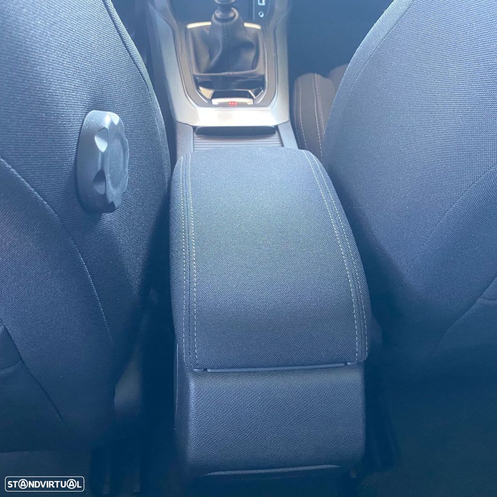 Peugeot 308 1.6 BlueHDi Allure J17 - 48