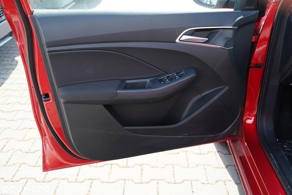 MG MG3 1.5 Excite - 10