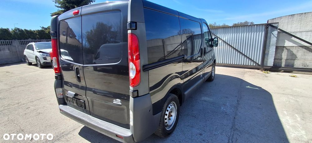 Renault Trafic - 6
