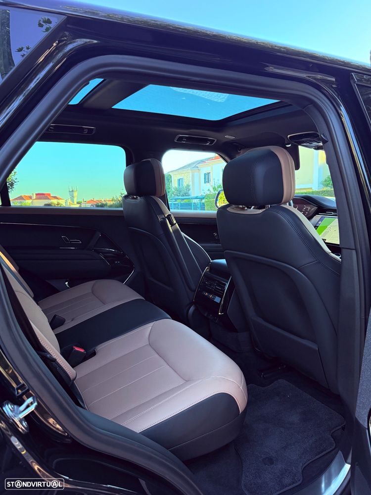 Land Rover Range Rover Sport 3.0 D300 Dynamic SE - 36