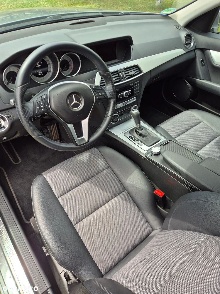 Mercedes-Benz Klasa C 180 7G-TRONIC - 8