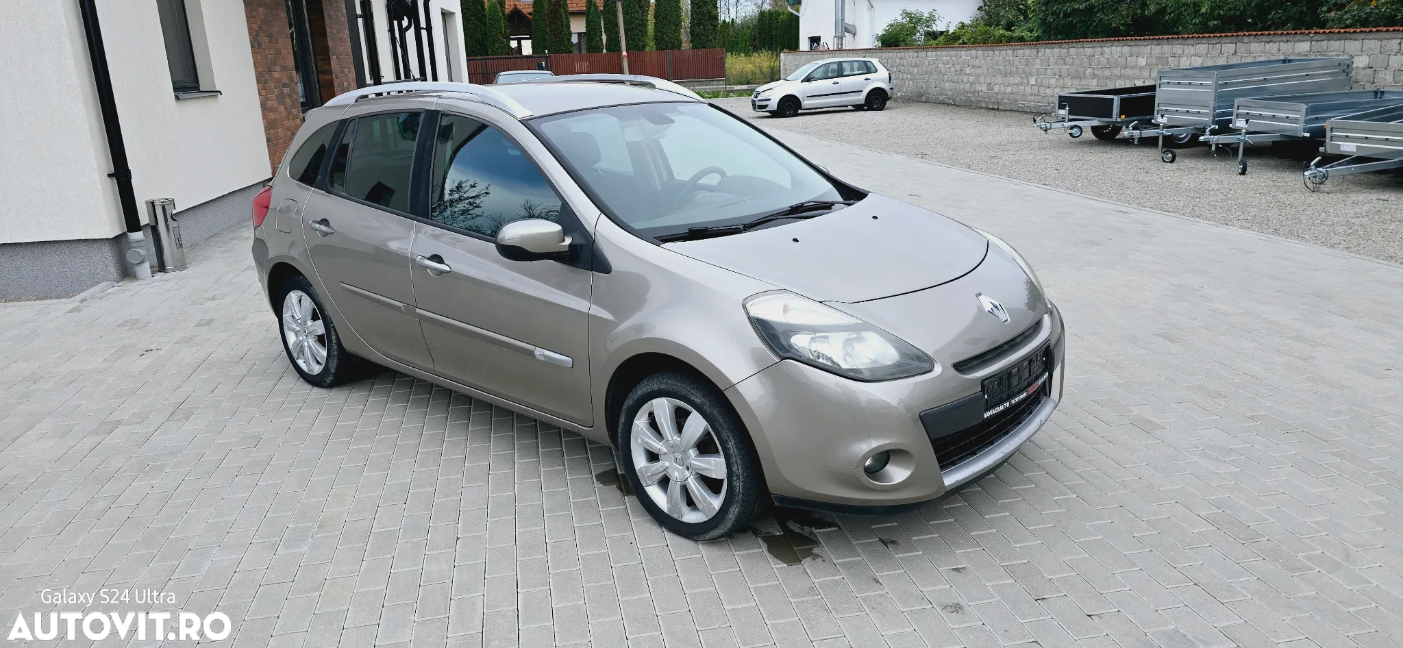 Renault Clio 1.5 dCi 85 FAP Grandtour Luxe - 2