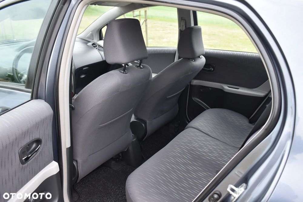 Toyota Yaris 1.33 VVT-i Life - 19