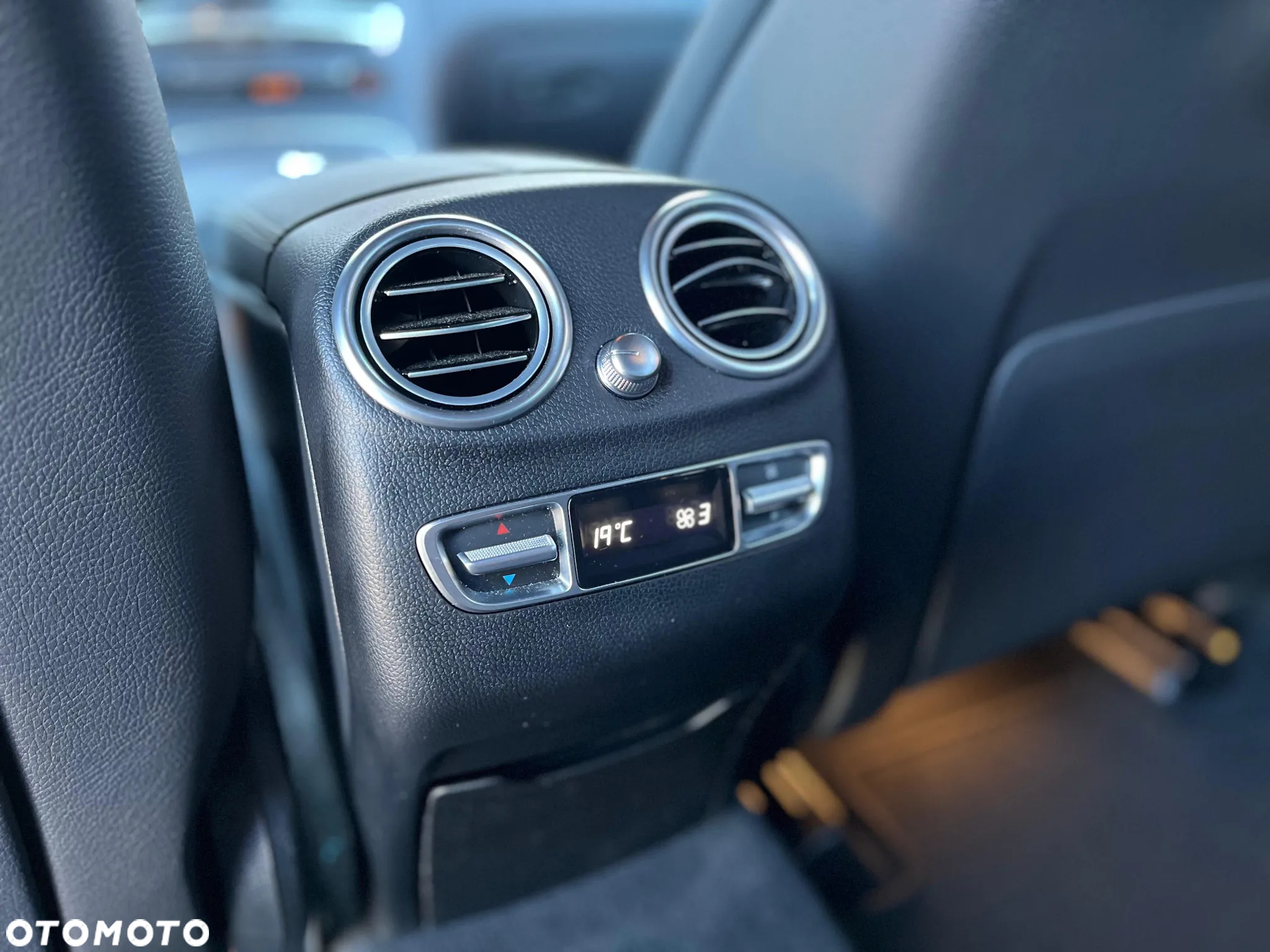 Mercedes-Benz GLC 250 4-Matic - 20