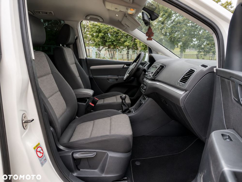 Volkswagen Sharan 2.0 TDI DPF BlueMotion Comfortline - 23