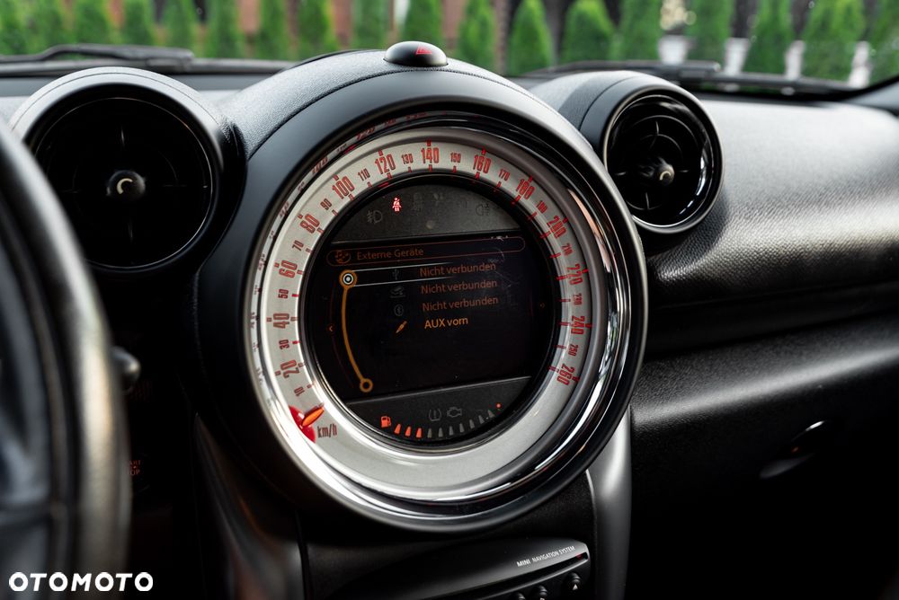 MINI Countryman - 32