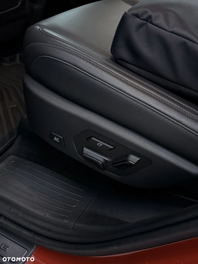 Hyundai Santa Fe 1.6 T-GDI HEV Calligraphy 4WD 6os - 39