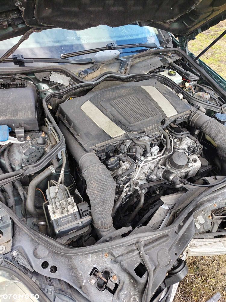 Mercedes-Benz CLS - 4