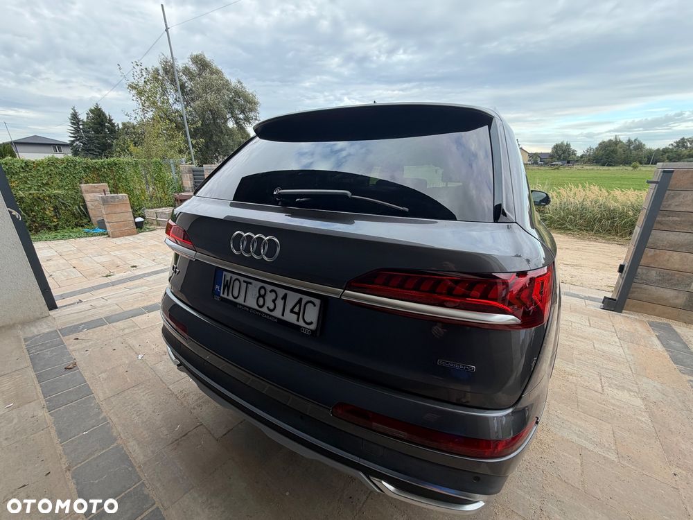 Audi Q7 55 TFSI quattro tiptronic - 23