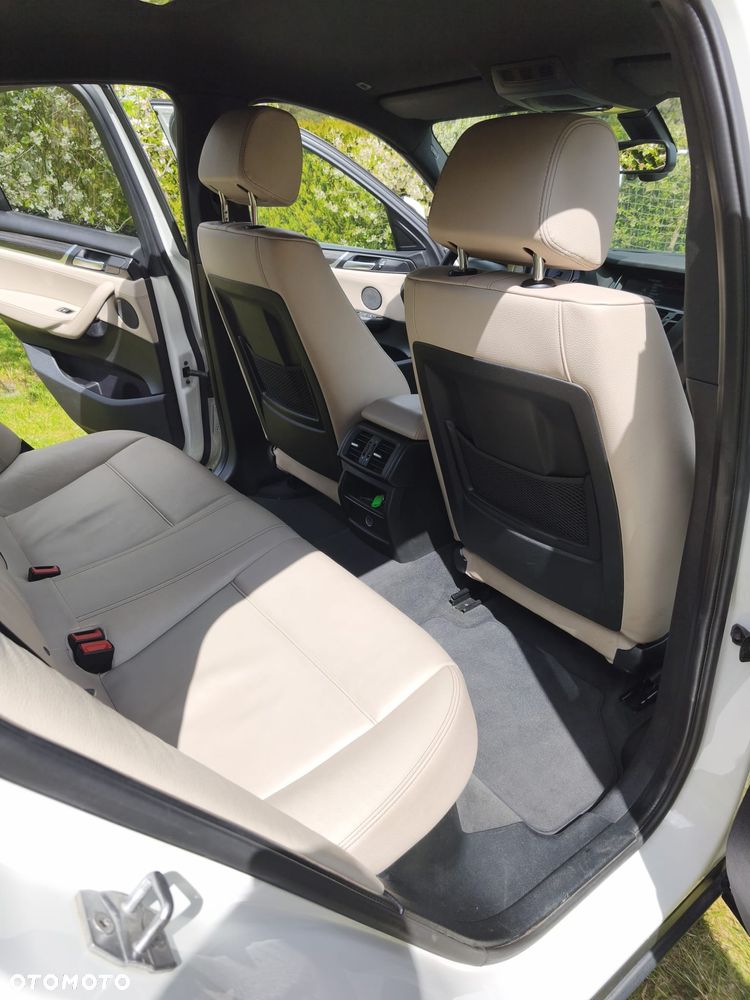 BMW X4 xDrive20d xLine - 16