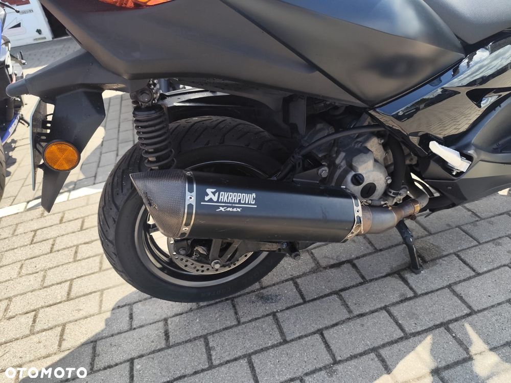 Yamaha X-max - 11