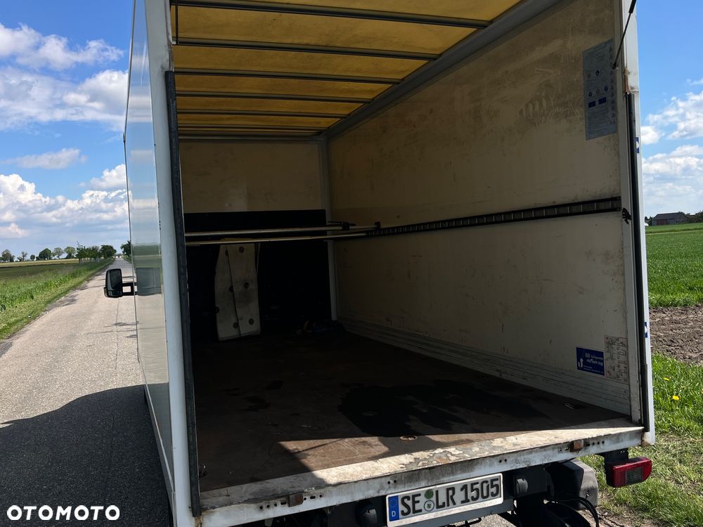 Volkswagen Crafter - 26
