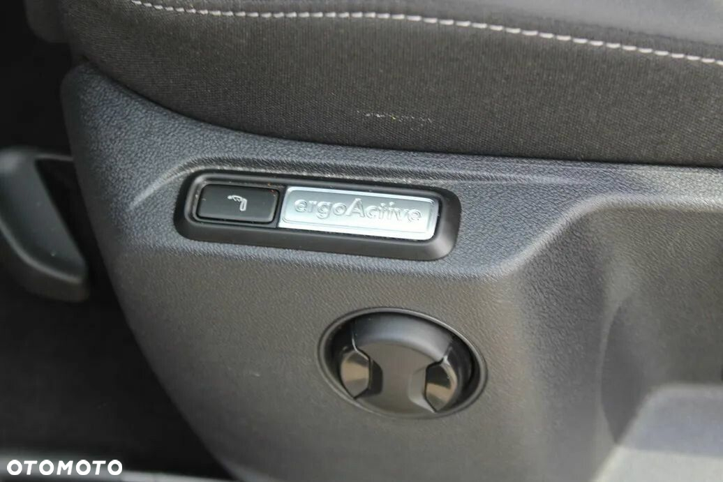 Volkswagen T-Roc 1.5 TSI Style DSG - 14